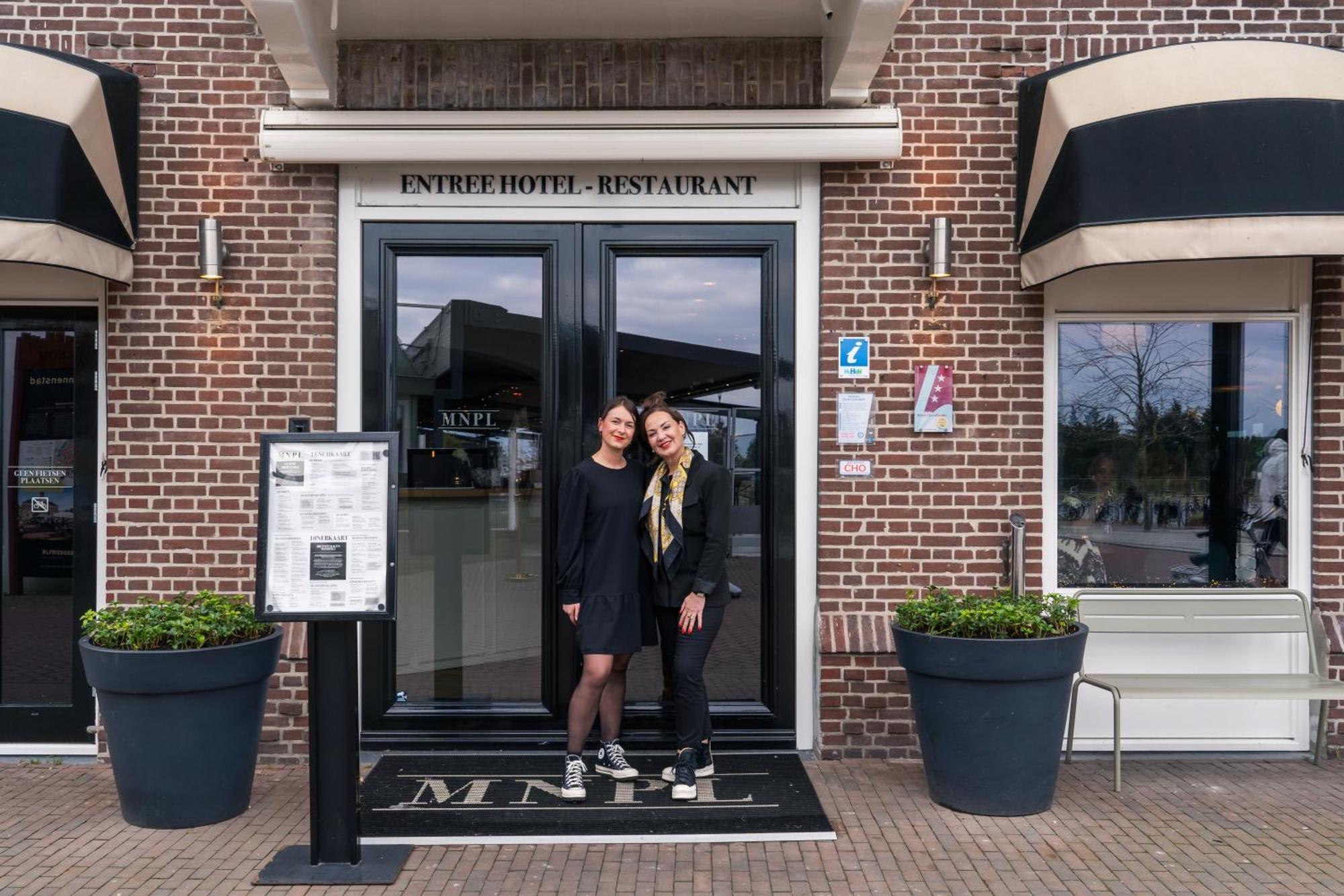 Restaurant & Hotel Monopole Harderwijk Dış mekan fotoğraf