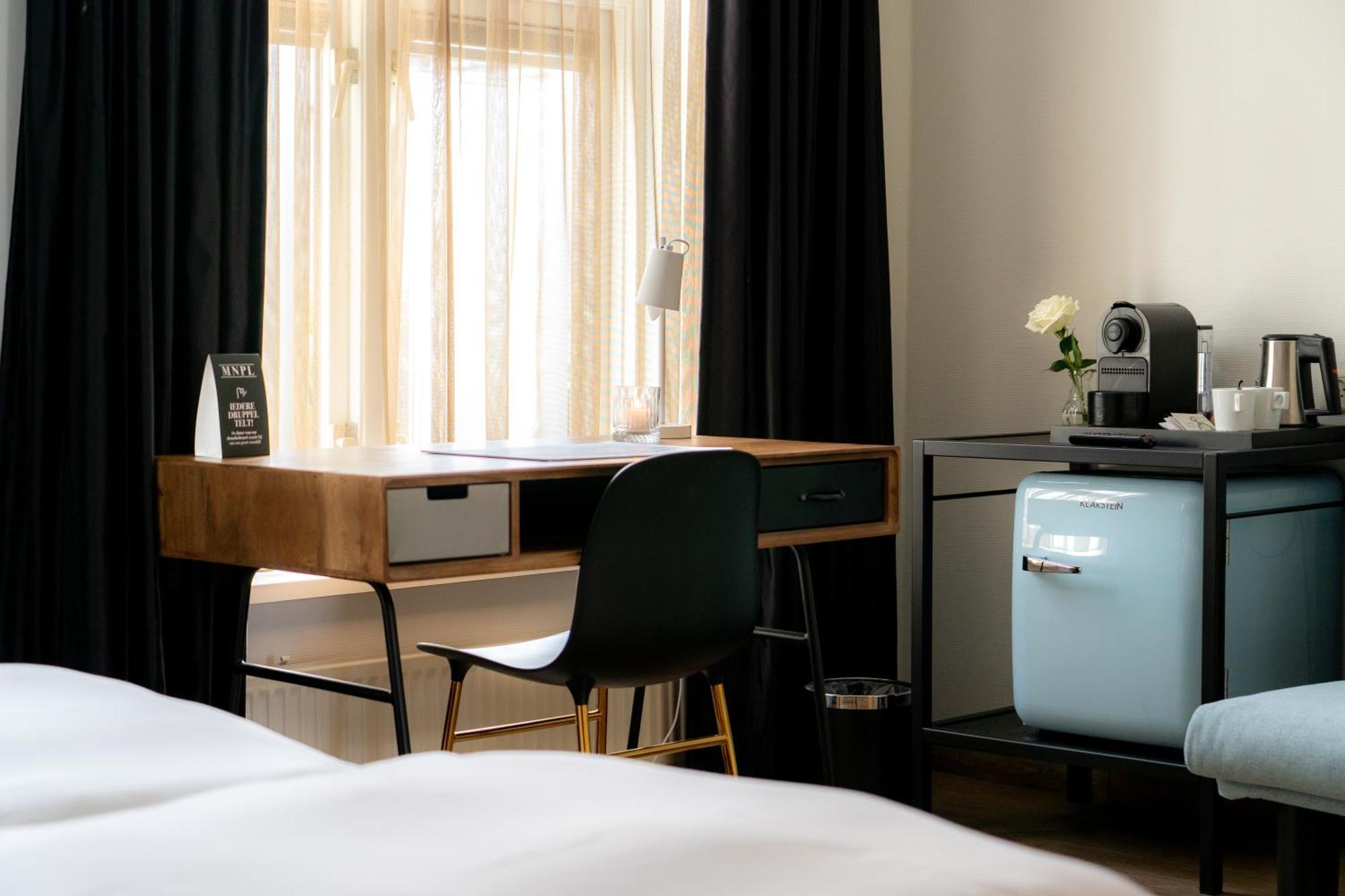 Restaurant & Hotel Monopole Harderwijk Oda fotoğraf